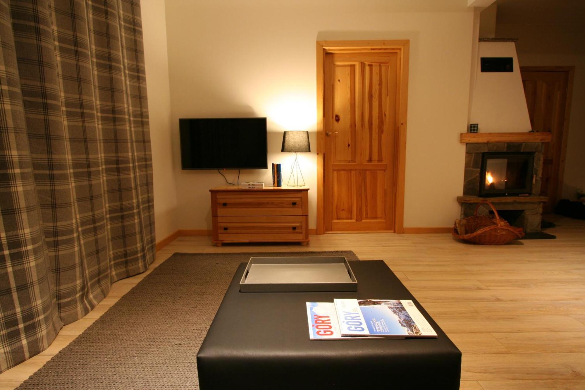 Apartament Willa Hrube parter z tarasem i kominkiem Zakopane Bagian luar foto